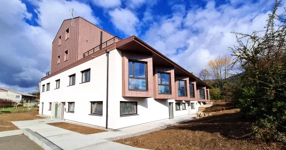 Local professionnel médical à louer - Novalaise (73)