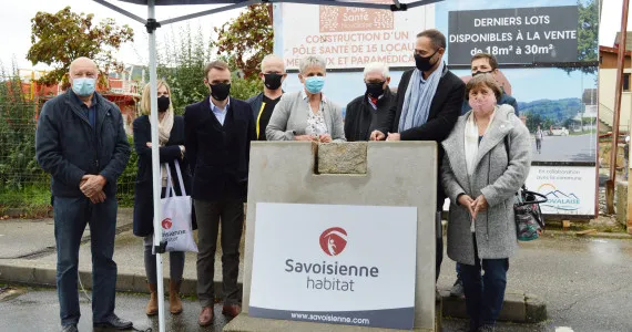 [PREMIÈRE PIERRE] - Pôle Santé - Novalaise