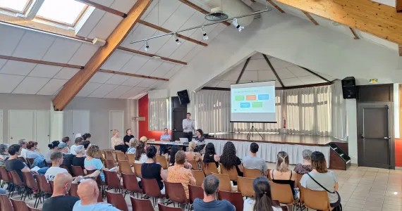 Retour sur la réunion publique - "Le Rêve d'Adèle" à Grésy-sur-Aix 