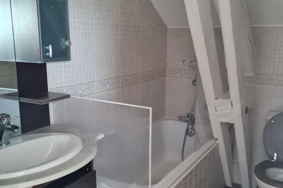 T3 MEUBLE - AIX LES BAINS 