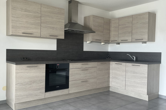 SUPERBE APPARTEMENT 4 PIECES + GARAGE + CAVE 350.000€